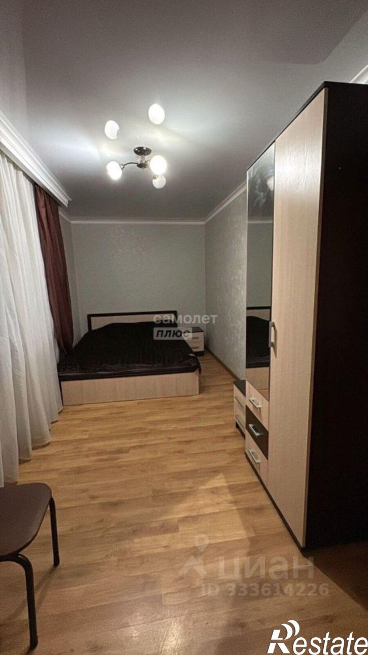 2-комн квартира улица Горького, 13,  д. 13