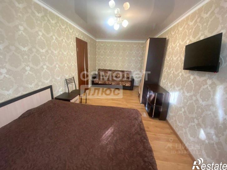 2-комн квартира улица Горького, 13,  д. 13
