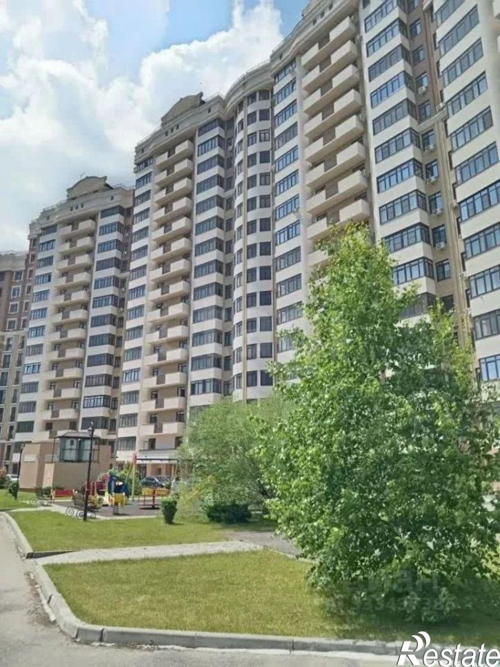 3-комн квартира проспект Победы, 77/1,  д. 77/1