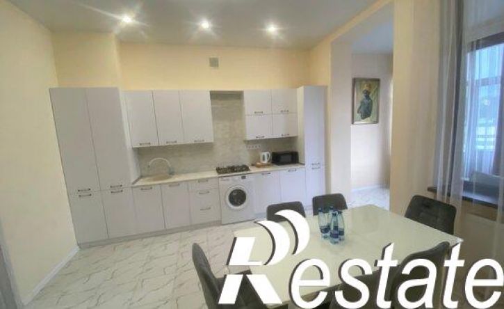 2-комн квартира улица Чкалова, 75,  д. 75