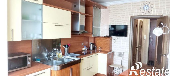 3-комн квартира Набережная улица, 9,  д. 9