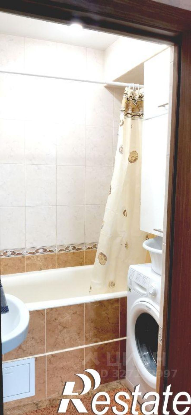 3-комн квартира Набережная улица, 9,  д. 9
