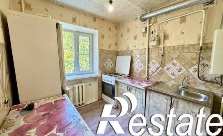 2-комн квартира улица Островского, 5,  д. 5