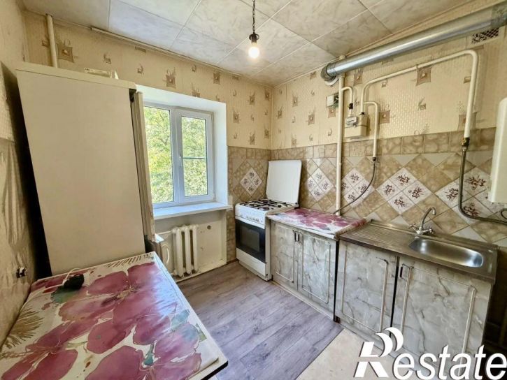 2-комн квартира Островского ул, 5