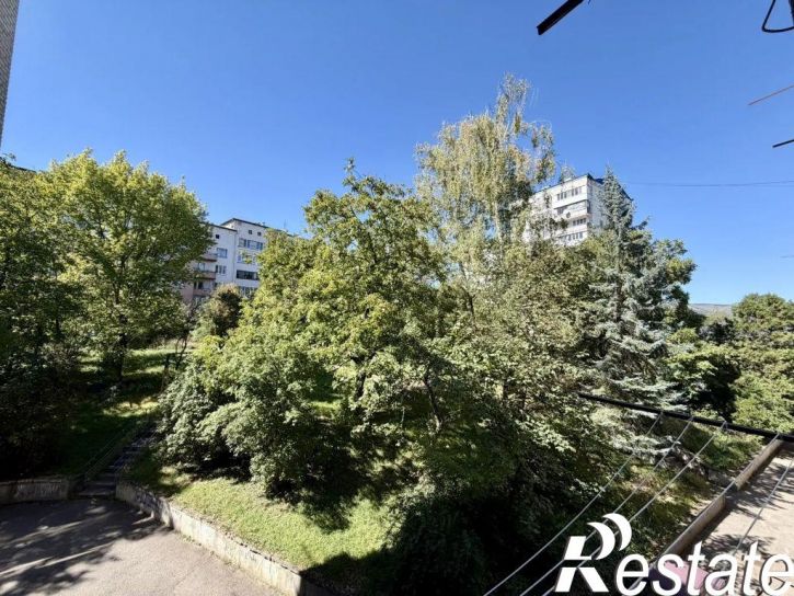 2-комн квартира Островского ул, 5