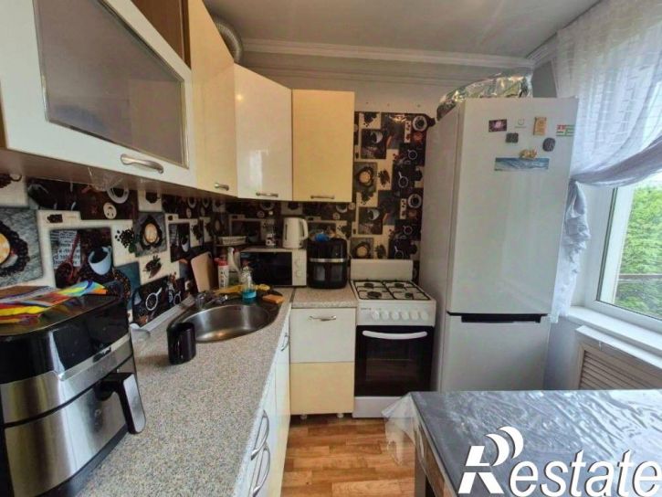 2-комн квартира улица Островского, 3,  д. 3