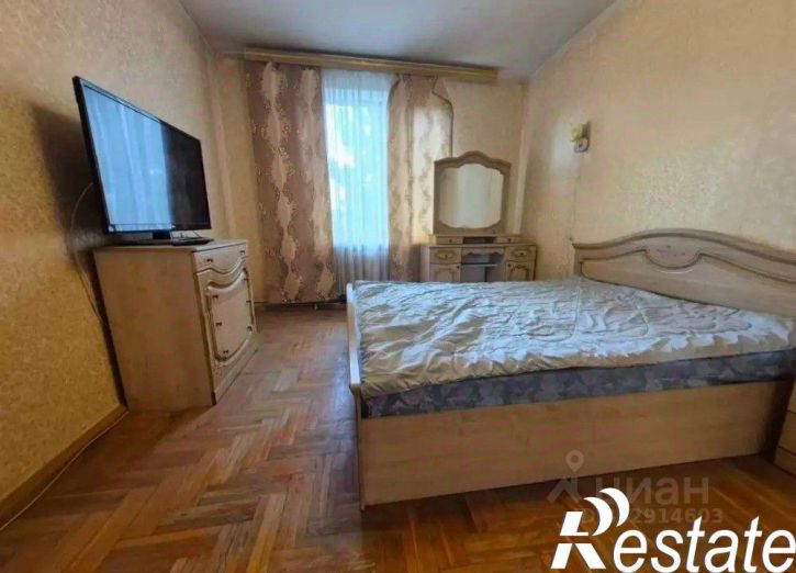 3-комн квартира улица Калинина, 85,  д. 85