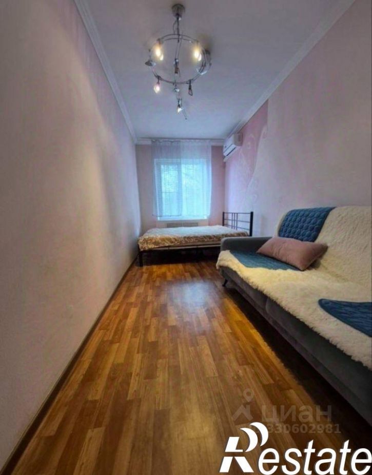 2-комн квартира улица Островского, 3,  д. 3
