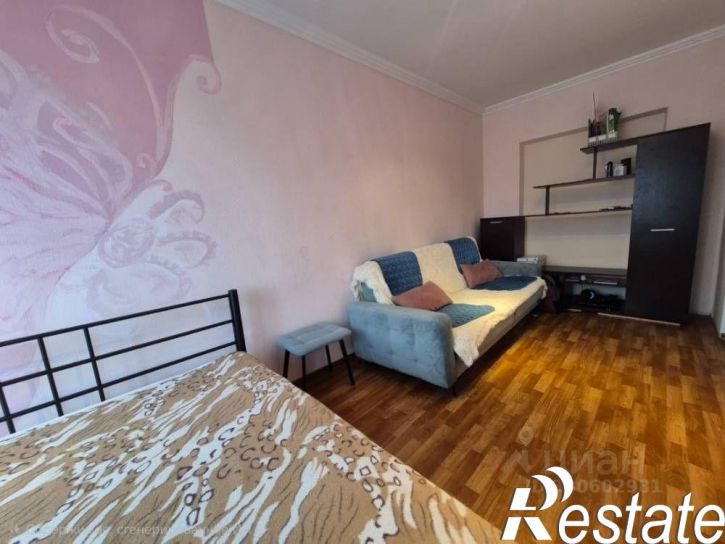2-комн квартира улица Островского, 3,  д. 3