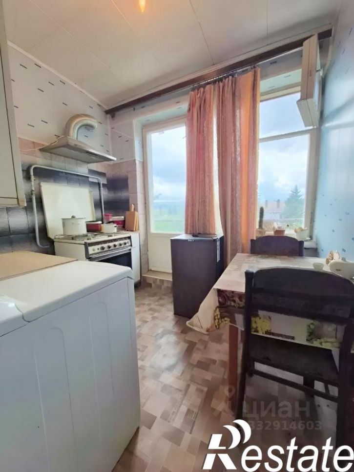 3-комн квартира улица Калинина, 85,  д. 85