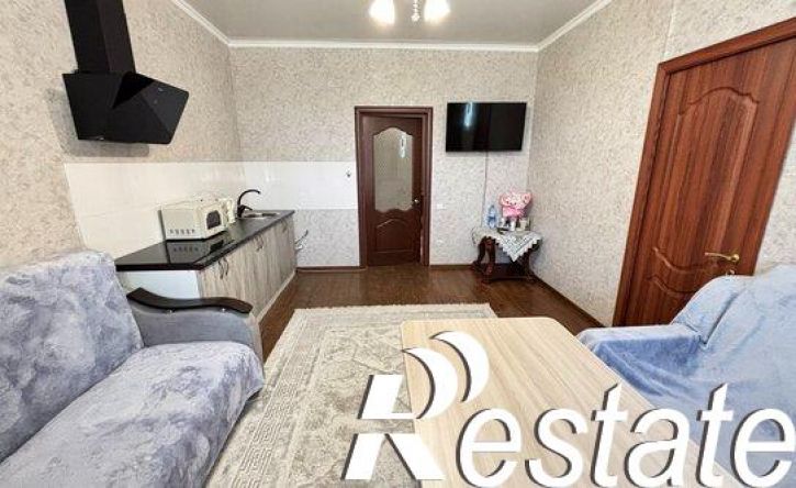 2-комн квартира проспект Победы, 145,  д. 145