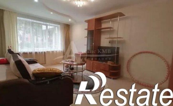 2-комн квартира проспект Победы, 22,  д. 22