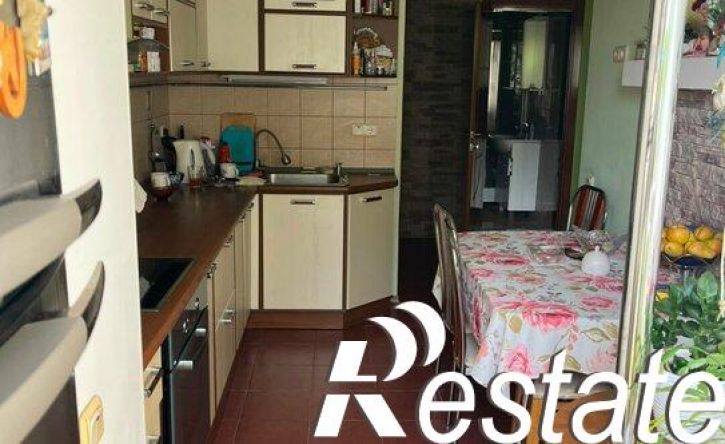 2-комн квартира Украинская улица, 75,  д. 75