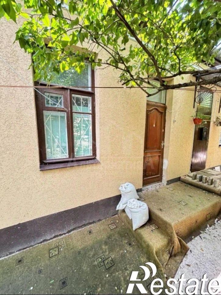 1-комн квартира улица Катыхина, 145,  д. 145
