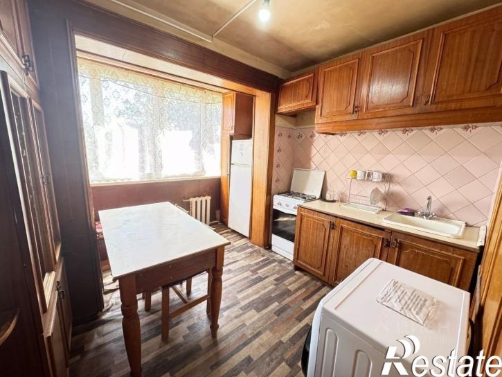 2-комн квартира Красивая улица, 27,  д. 27