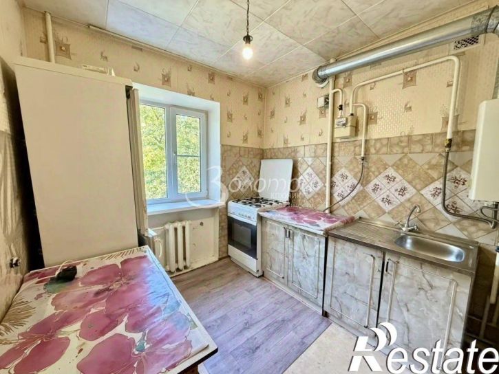 2-комн квартира улица Островского, 5,  д. 5