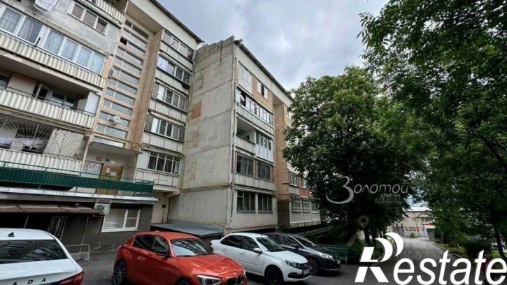 3-комн квартира Зашкольный переулок, 3,  д. 3