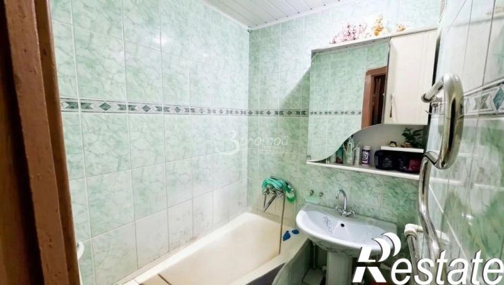 3-комн квартира Зашкольный переулок, 3,  д. 3