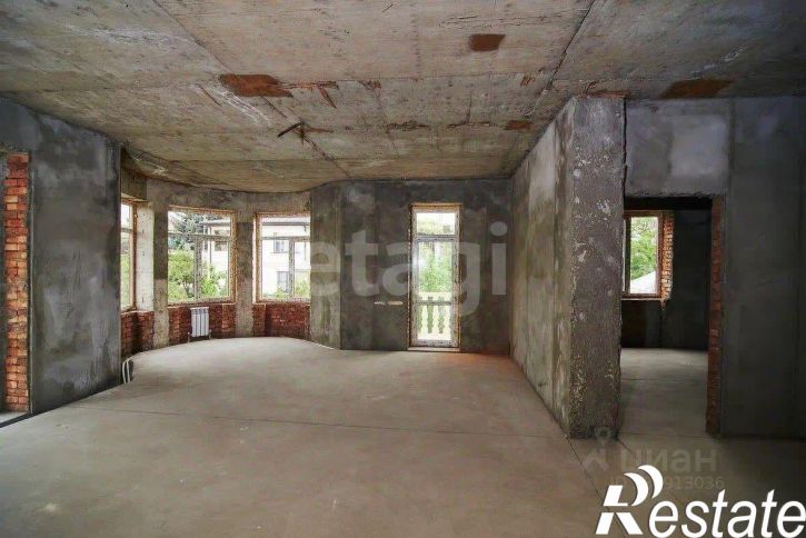 3-комн квартира улица Титова, 22,  д. 22