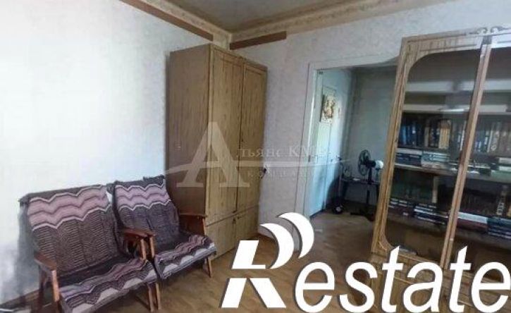 2-комн квартира улица Кирова, 60,  д. 60