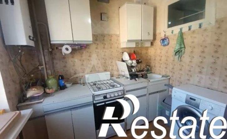 2-комн квартира улица Кирова, 60,  д. 60