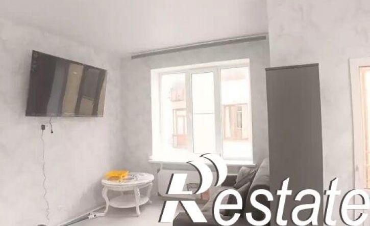 2-комн квартира улица Декабристов, 35М,  д. 35М