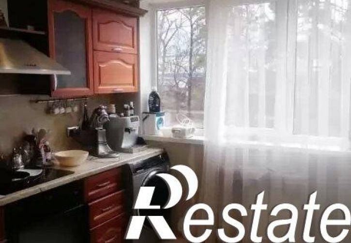 3-комн квартира улица Кирова, 76,  д. 76