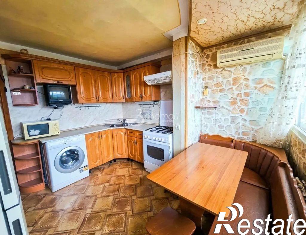 Купить квартиру за 5 999 000 рублей на Зашкольный пер, 3