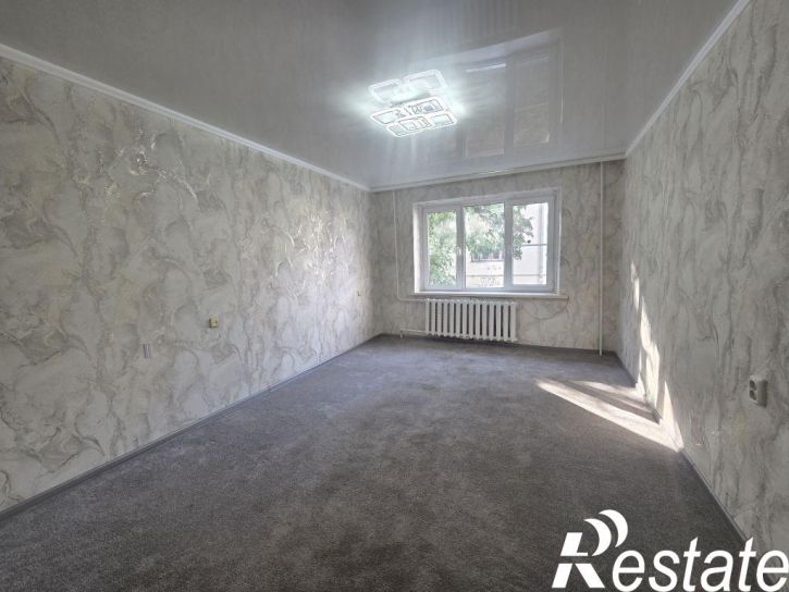 2-комн квартира Победы пр-кт, 124