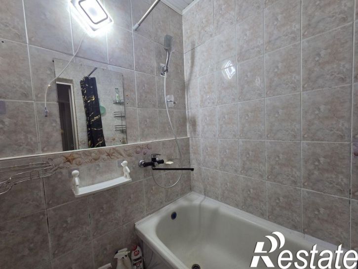 2-комн квартира Победы пр-кт, 124