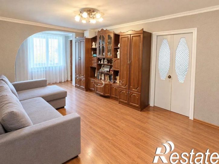 3-комн квартира Зашкольный пер, 3