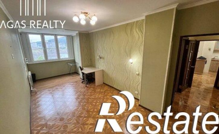 3-комн квартира Крепостная улица, 32,  д. 32