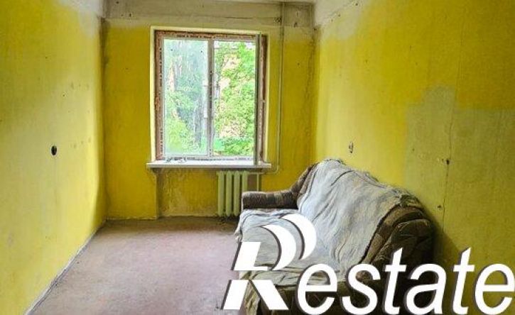 3-комн квартира улица 40 лет Октября, 32,  д. 32