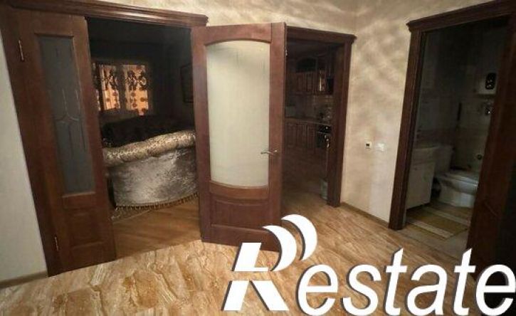 2-комн квартира улица Кирова, 33,  д. 33