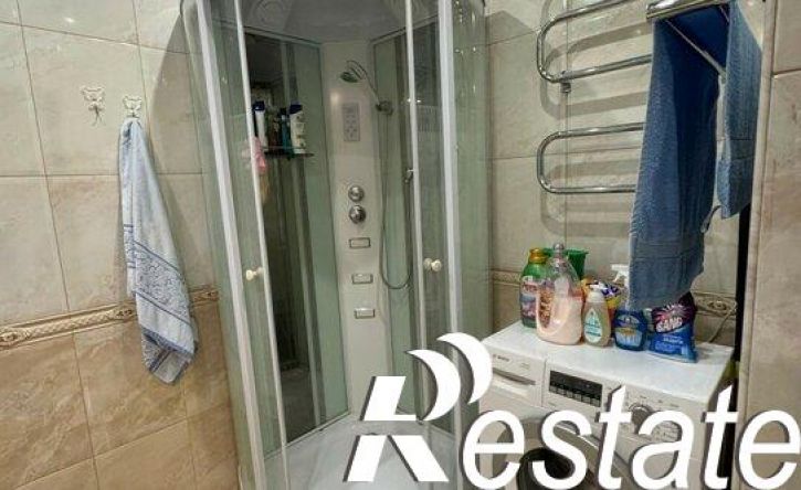 2-комн квартира улица Кирова, 33,  д. 33