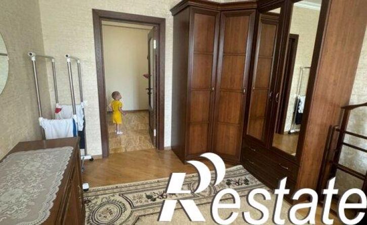 2-комн квартира улица Кирова, 33,  д. 33