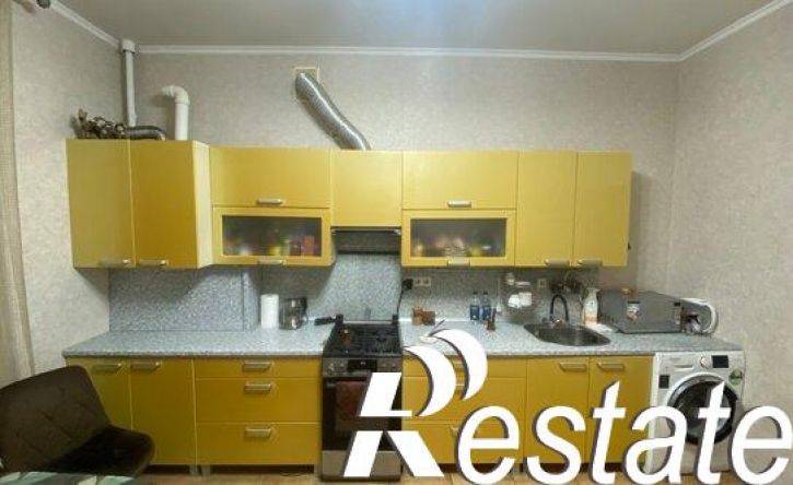 2-комн квартира улица Декабристов, 35Л,  д. 35Л