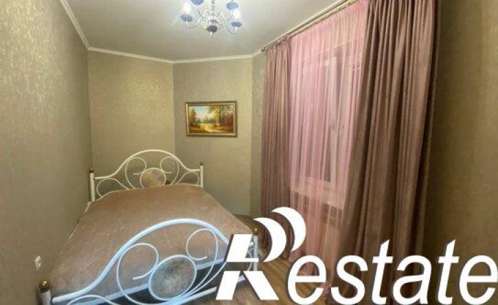 2-комн квартира улица Декабристов, 35Л,  д. 35Л