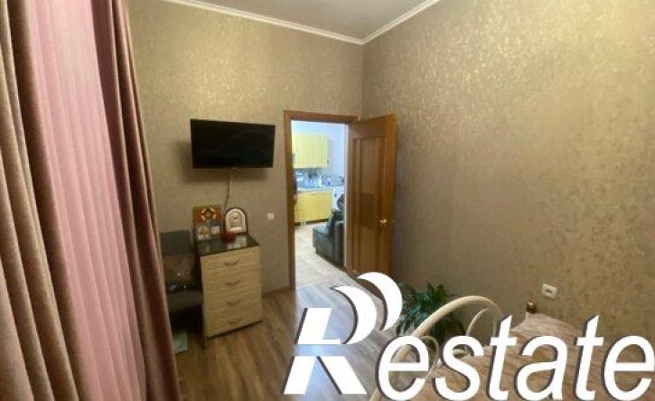 2-комн квартира улица Декабристов, 35Л,  д. 35Л