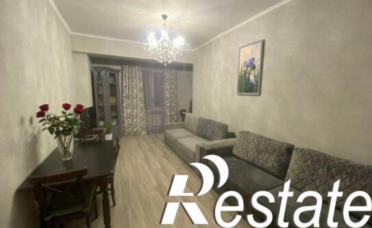 2-комн квартира улица Декабристов, 35Л,  д. 35Л