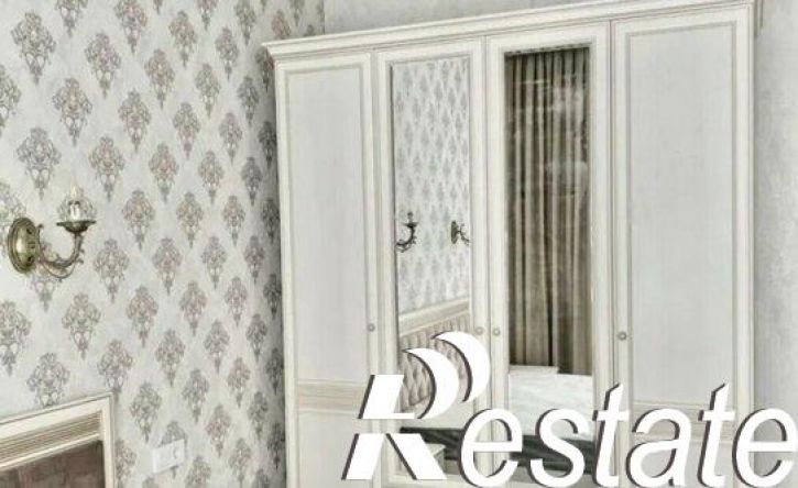 3-комн квартира улица Титова, 7А,  д. 7А