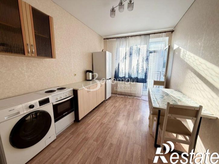 1-комн квартира Катыхина ул, 181к1