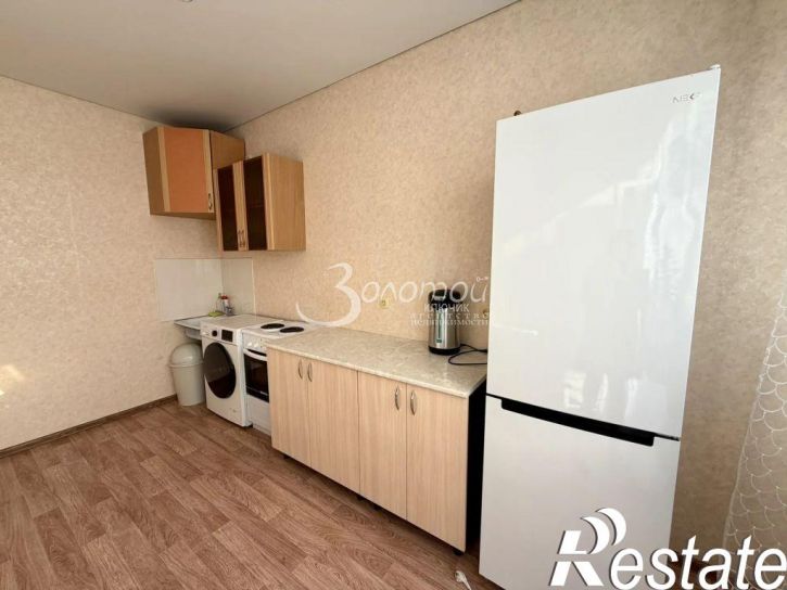 1-комн квартира Катыхина ул, 181к1