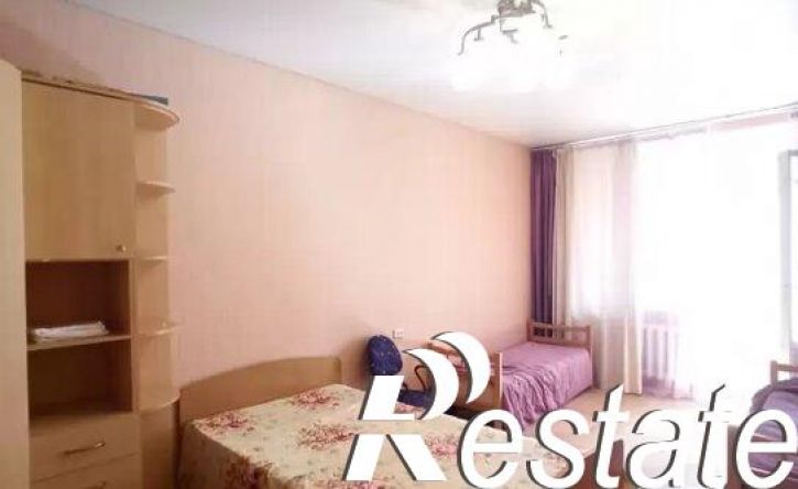 3-комн квартира переулок Тельмана, 28,  д. 28