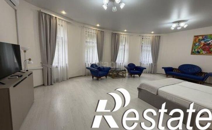 2-комн квартира улица Чкалова, 75,  д. 75