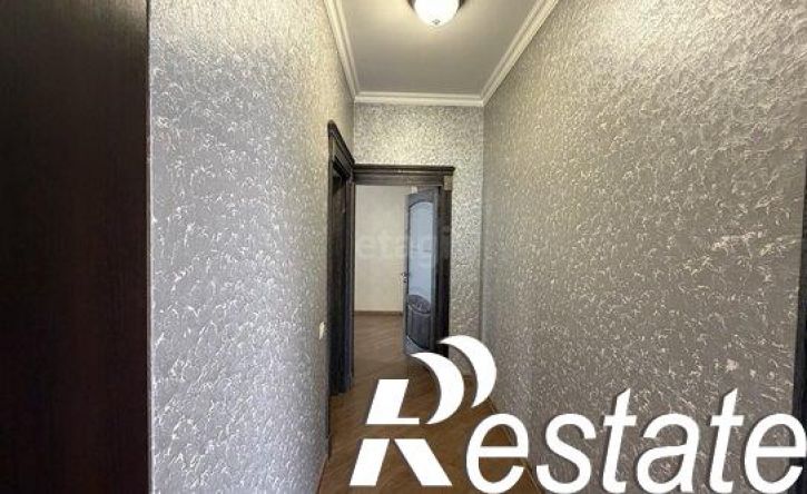 3-комн квартира улица Декабристов, 39А,  д. 39А