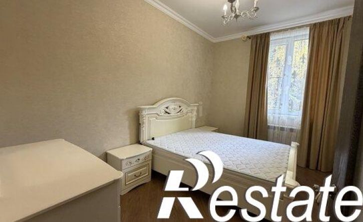 3-комн квартира улица Декабристов, 39А,  д. 39А