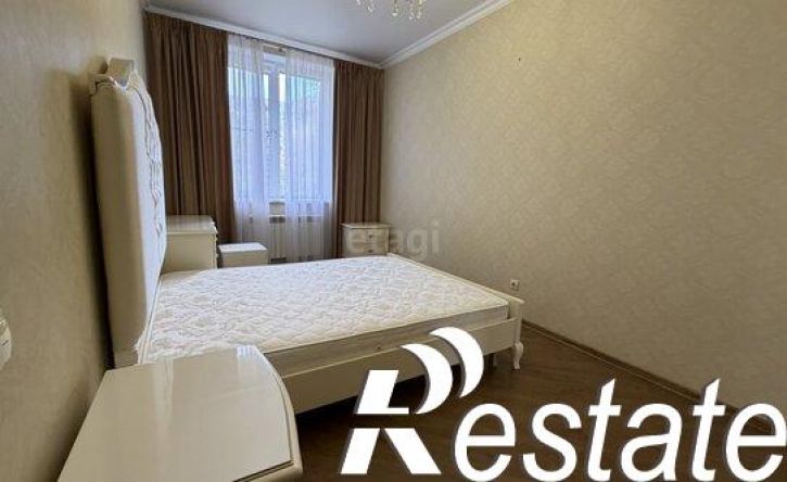 3-комн квартира улица Декабристов, 39А,  д. 39А