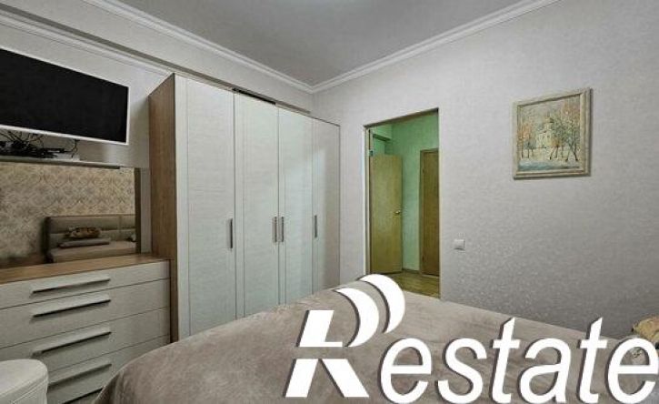 2-комн квартира Набережная улица, 77,  д. 77