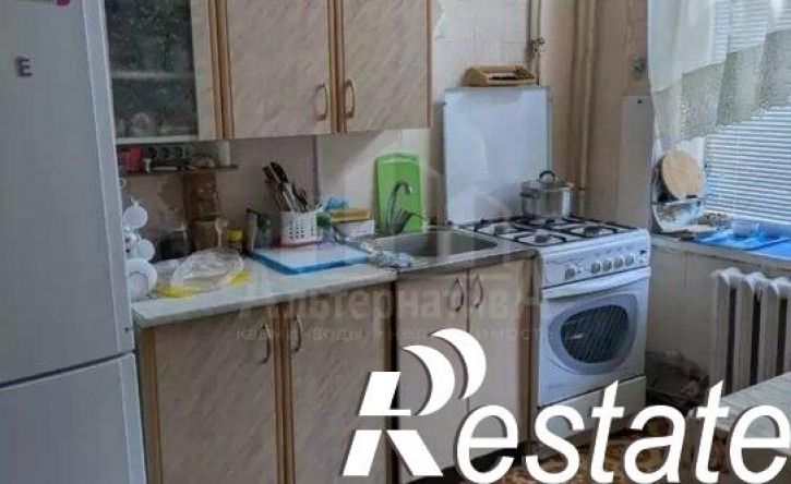 2-комн квартира улица Дводненко, 27,  д. 27